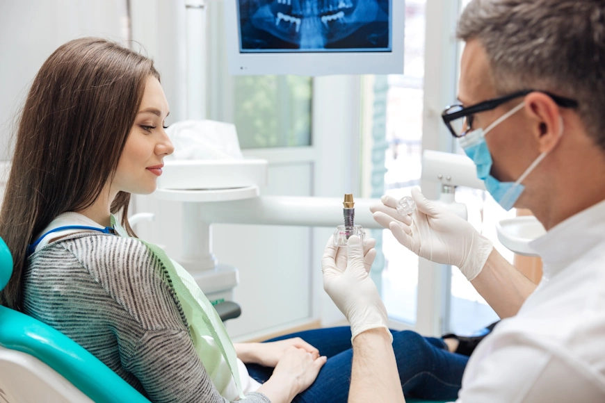 Choosing Between Dental Implants and Dentures: What's the Right Option for You?